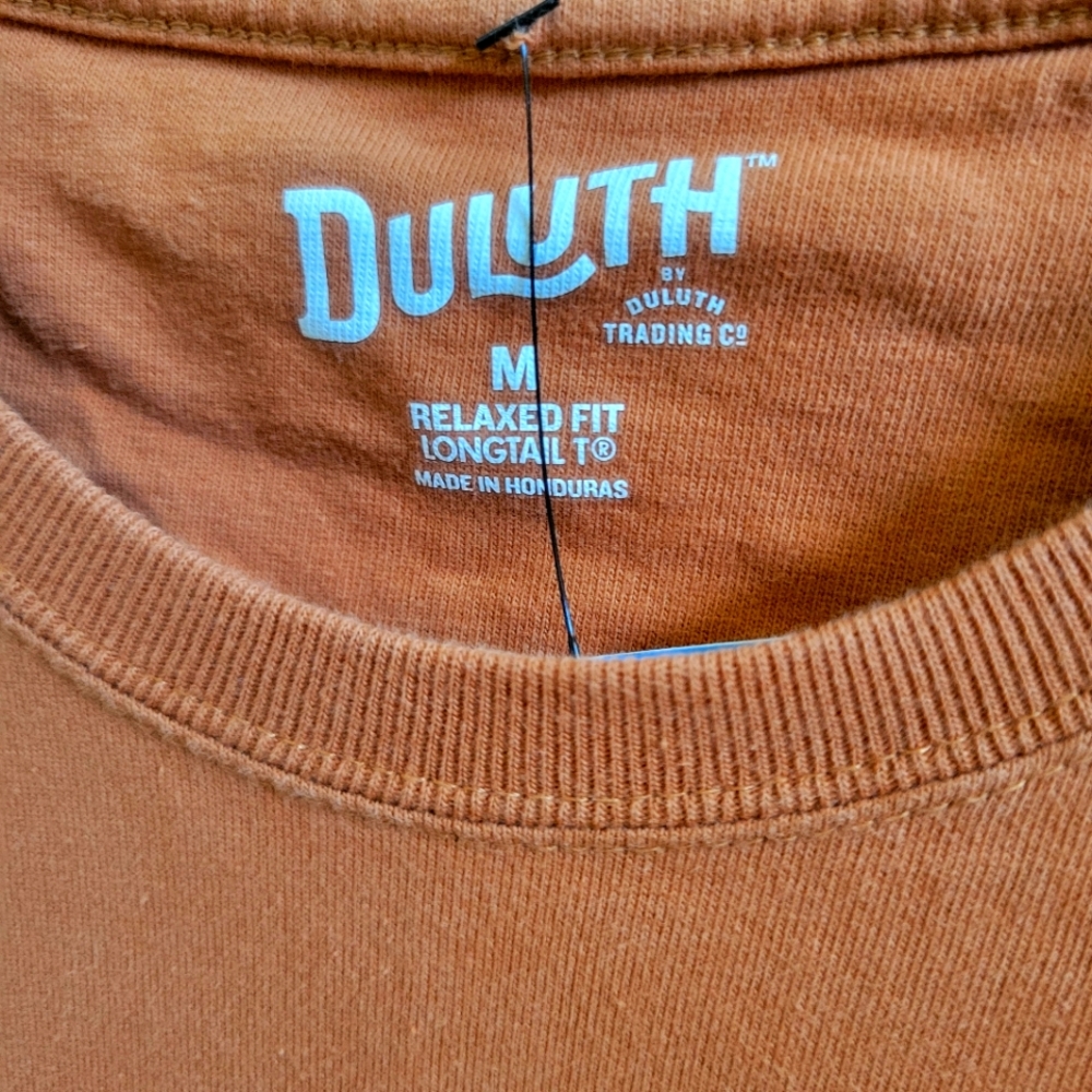 Mens, Pocket T-shirt, color brown, brand Duluth Trading Co Size Medium Longtail